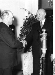 Besuch Jean Monnets in Bonn bei Bundeskanzler Konrad Adenauer