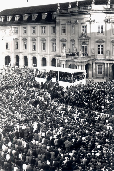 Besuch de Gaulle in Ludwigsburg. Foto: Wilhelm Röckl. LKZ.